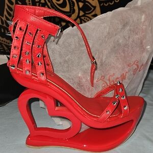 Chic Red Heart Wedge Heels